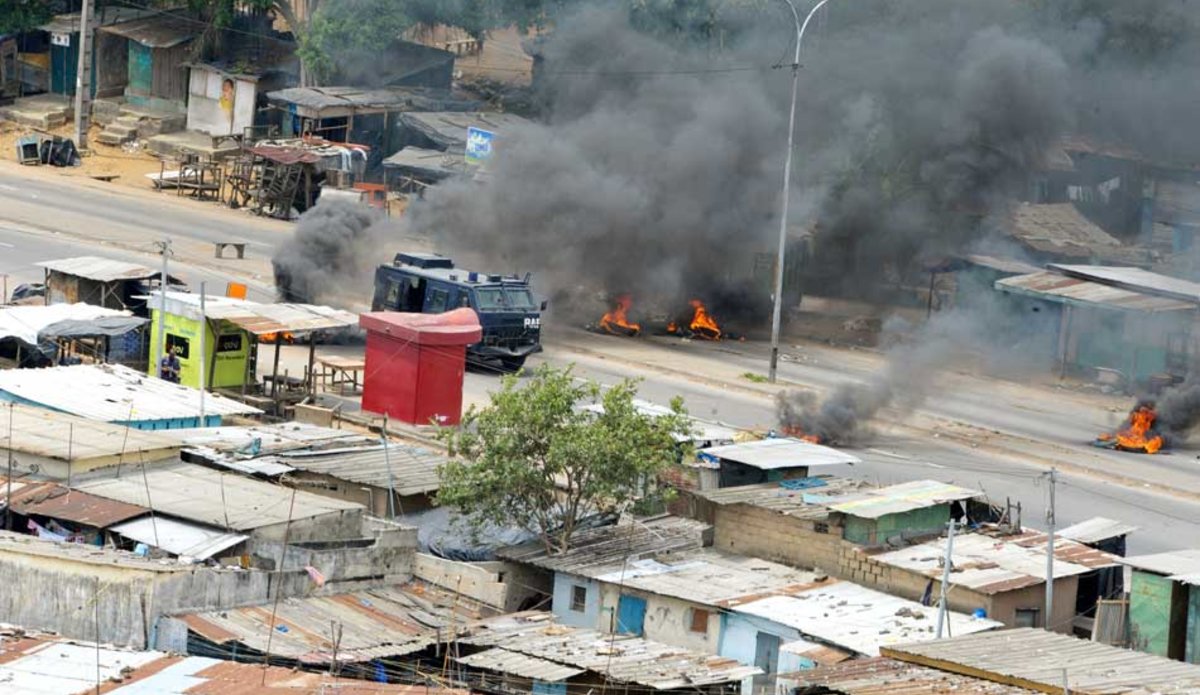 Electoral violence in Côte d’Ivoire in 2011. © UN