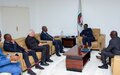 Au siège de la Commission de la CEDEAO, le RSSG Simão a appelé à un partenariat renforcé pour faire face aux multiples défis auxquels est confrontée la région de l'Afrique de l'Ouest.